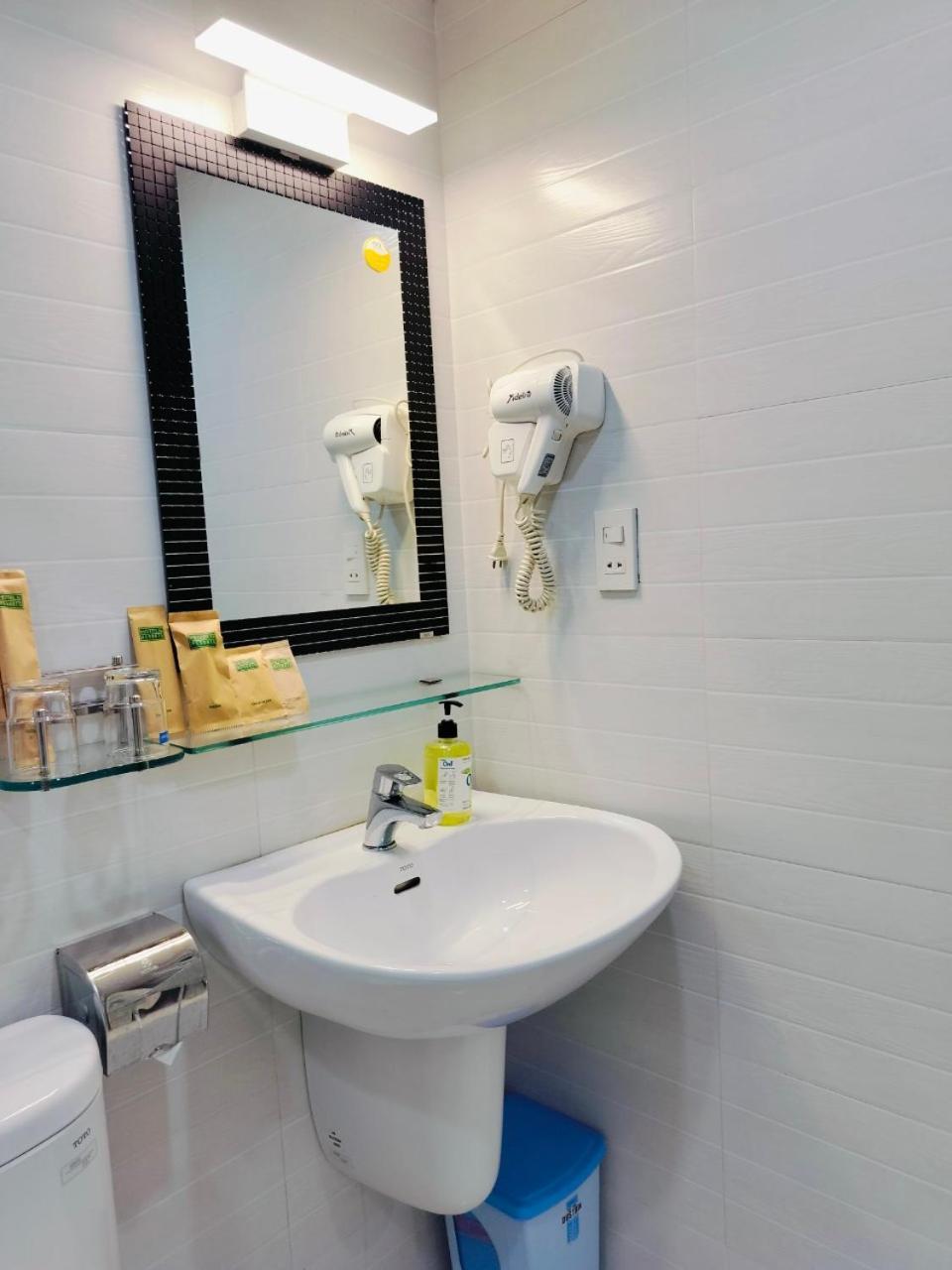 Adventure Hotel Ho Chi Minh City Bagian luar foto